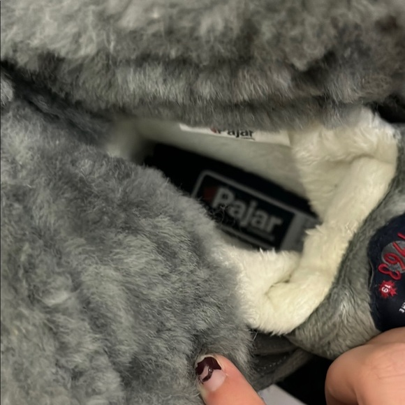 Pajar Gray Fur-Lined Boots - Picture 3 of 4